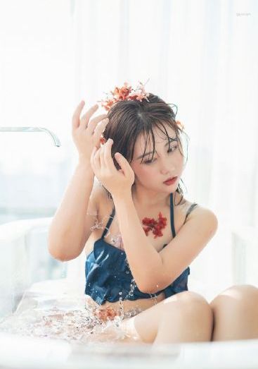 小红帽直播app下载335_超清免费在线观看