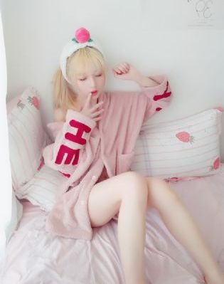 aaa级黄色_1080P全集免费观看