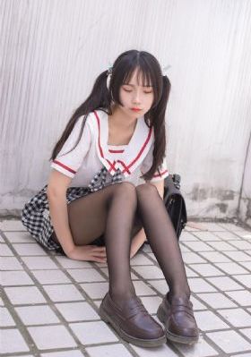 一枪战三母国语版免费播放_BD英语神马影院手机在线